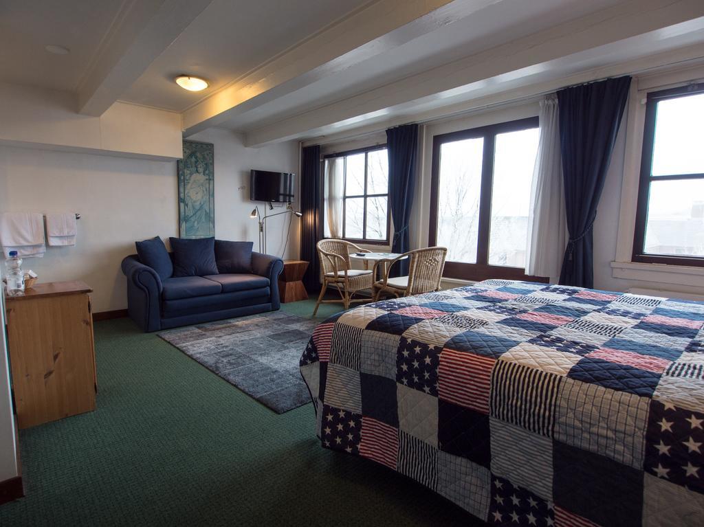 Hotel Adolesce อัมสเตอร์ดัม ภายนอก รูปภาพ