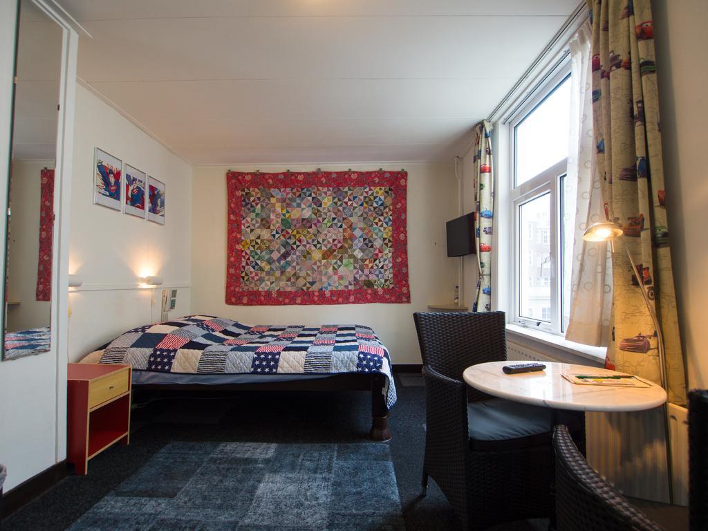 Hotel Adolesce อัมสเตอร์ดัม ภายนอก รูปภาพ